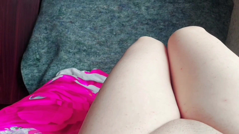 Kitty_Cross: Leafy Lust：一个女孩的色情冒险