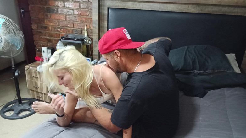 Bigjoefuckalott: Dedilhando Uma Loira E Ela Dident Amo Iet