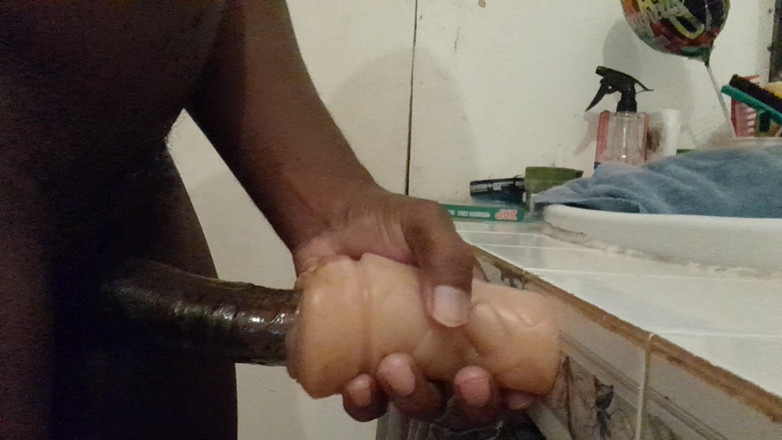 Islandvibes69: Jerking off S12 Ep3