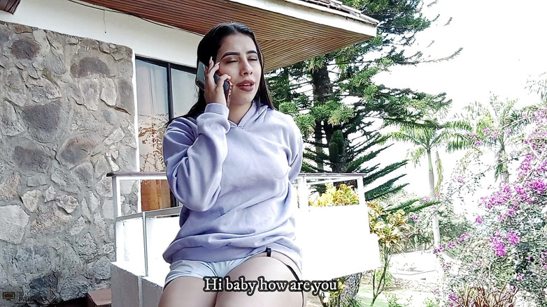 Vayolet: Falešný fotograf šuká kundičku své krásné modelky - porno ve španělštině