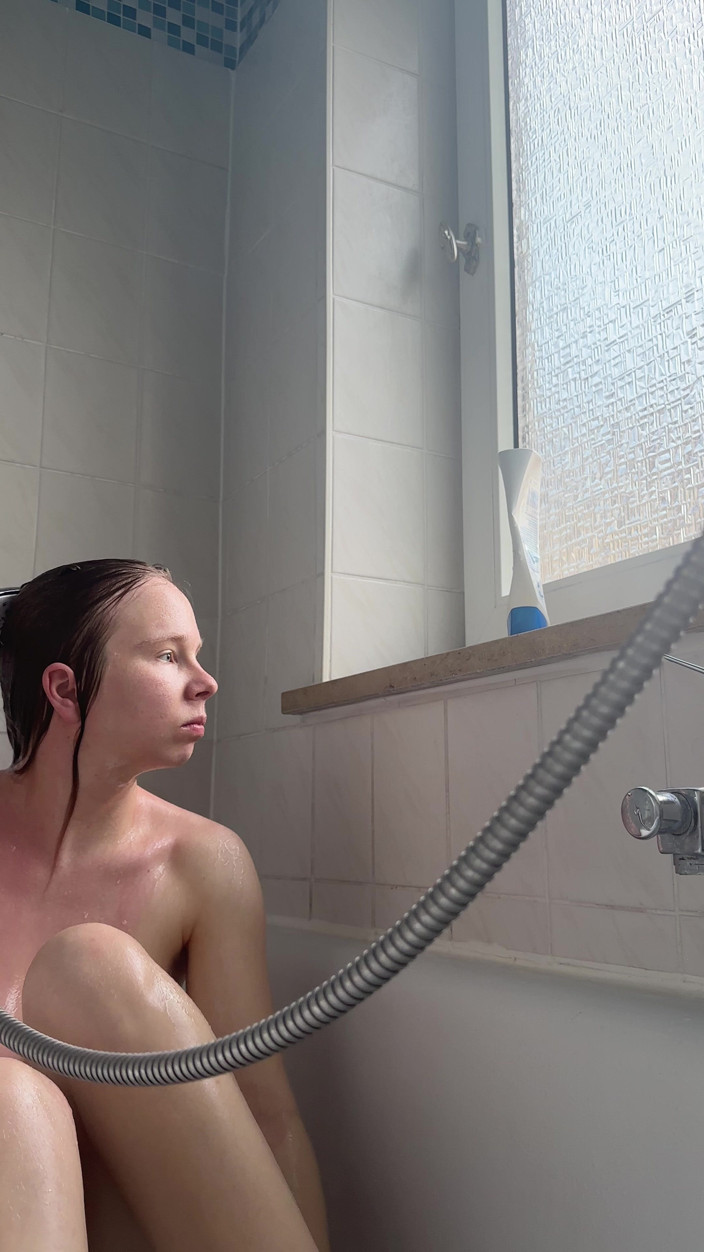 SweetLucy96: Labia panjang dan puting keras