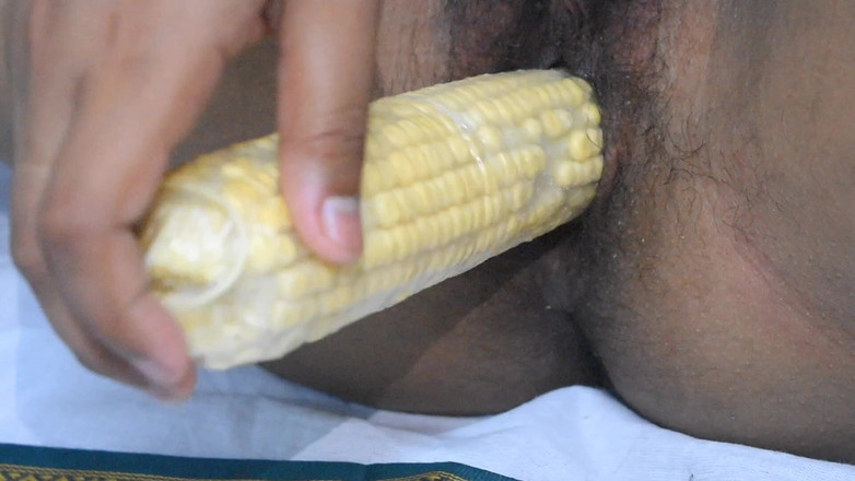MisssweetyX: Creamy Cone jauh ke dalam pepek saya - permainan sisipan makanan...