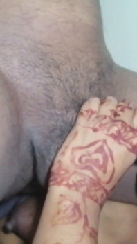 Figliastro desi matrigna beccata durante una sessione di sesso telefonico con il suo fidanzato
