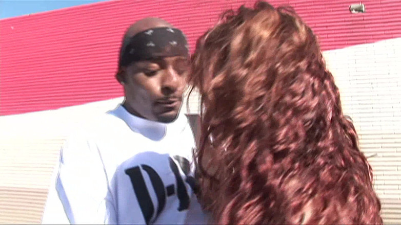 Femdom Sex: Милфа снимает черного любовника