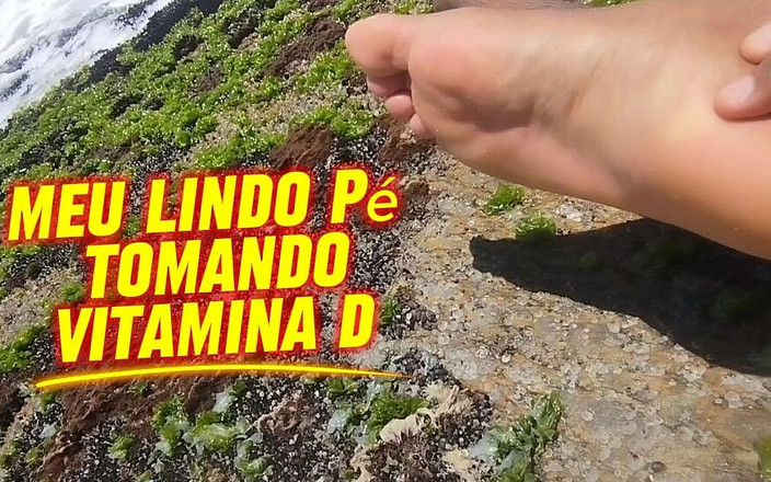 TheBlacKHunterr: Plajda D vitamini alarak bir gün çalıştıktan sonra güzel ayaklarım