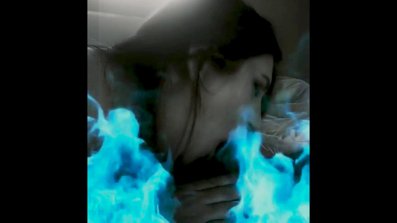 TrotzillaTheGod: Succulento pompino di samantha per un grosso cazzo nero