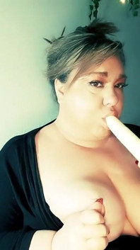 Blowjob-marathon, den sie aufhängen kann