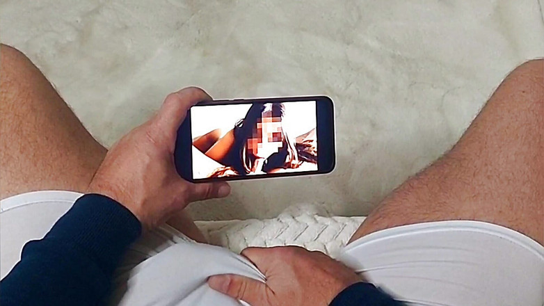 LovelyfeetsLola: Ik betrapte hem op het kijken naar me en ik...