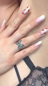 Twerk and Armpits Close up