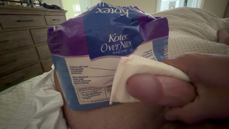 Takepad: 特別なKotex Overniteマキシパッド