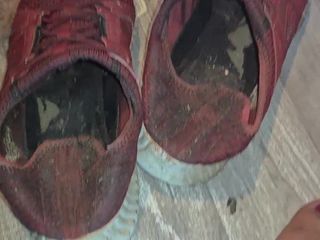 Simp to my ebony feet: my filthy old trainers