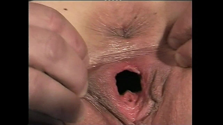 Real Home Made: Velký tvrdý amatérský penis zezadu pro sexy děvku