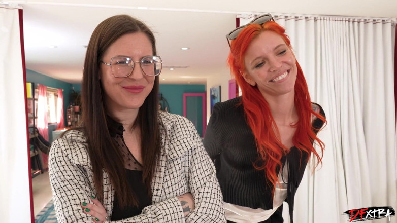 Dogfart Network: Gangbang exibicionista de Erin Everheart