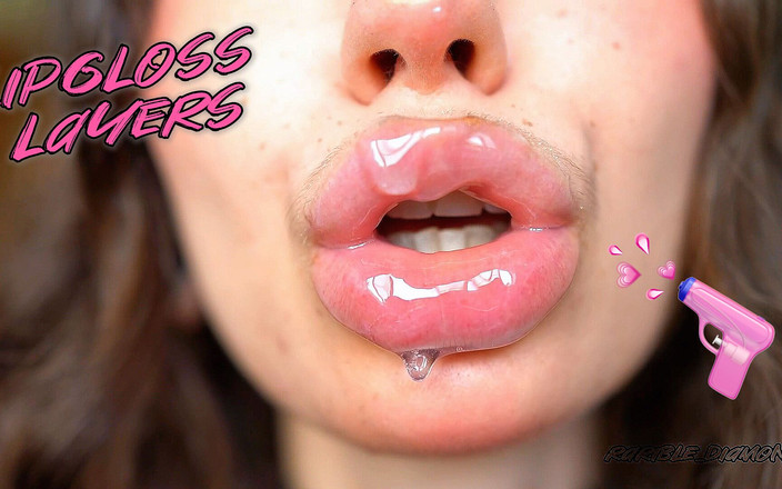 Rarible Diamond: Capas húmedas y sucias de brillo de labios y besos...