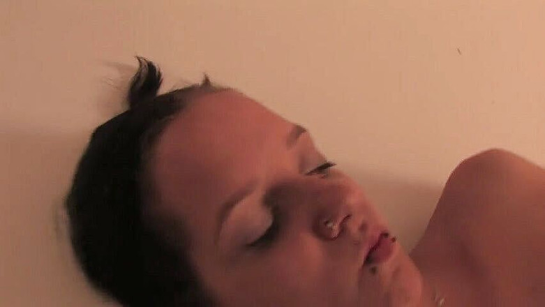 Bizare & Extreme: Legato e lasciato sul pavimento