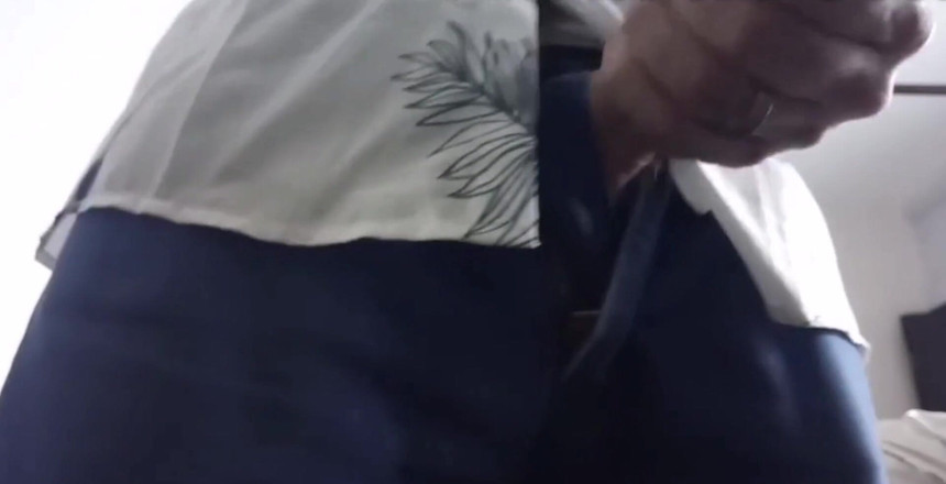 Dirty Talking Guy: Ideea ca tu să fii acolo, să mă urmărești, să...