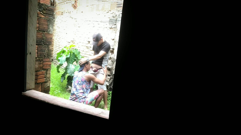 MiguellTrajano: Kurye müşterisini terk edilmiş bir lota kadar takip etti ve...