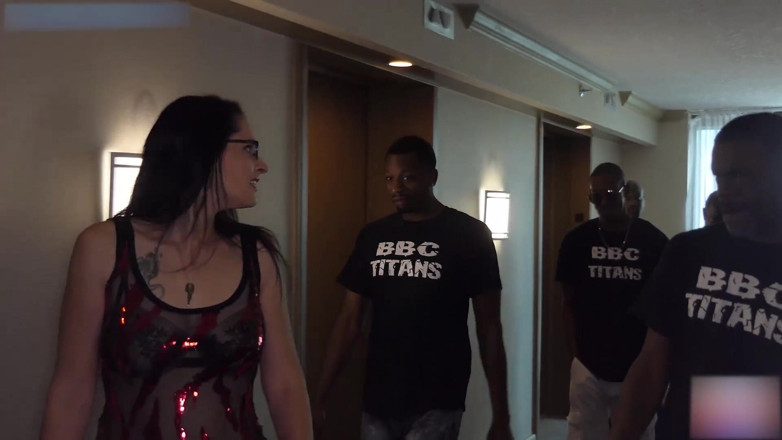 Richard Manns World: Christina Sapphire Gang Bang