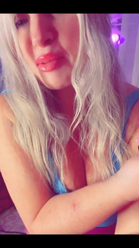 Rival Twinsters Filming Behind the Scenes