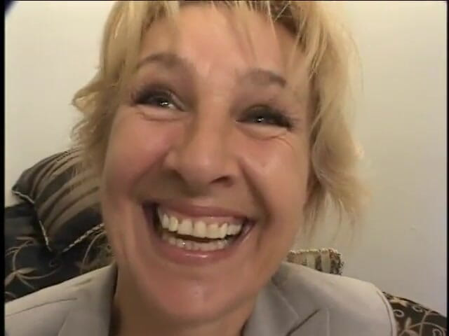 First Black Sexperience: Mature slut gets her face and pussy fucked at same...