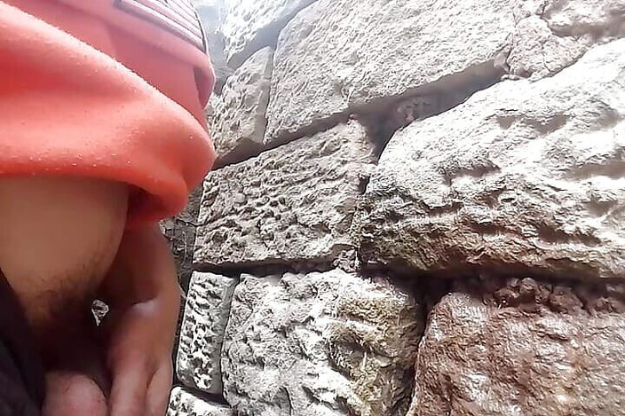 Gangbang straight: La mia anaconda pipì con un grande flusso