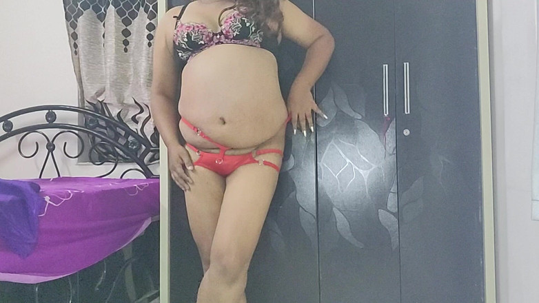 Indiansissychubby: 내 새 사리 따먹기
