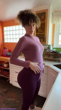 Rich MILF Needs Fixing! Best Friends Stepmom Don't!
