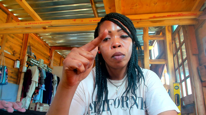 AnalEbony: सौतेली मम्मी सौतेला बेटा रोल-प्ले, लंड हिलाने के निर्देश, मेरी बड़ी काली कोमल गांड पर वीर्य निकालने के लिए उलटी गिनती.