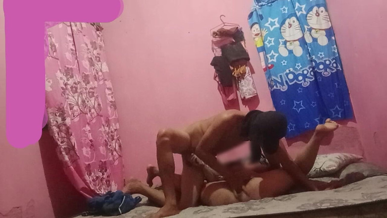 Citra: O fată care are o pulă mare Xx