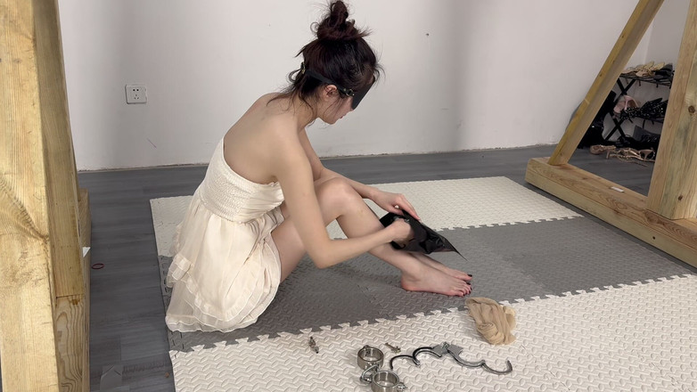 Yanmou: Tự miệng với thịt băm nhỏ và tất trắng và...