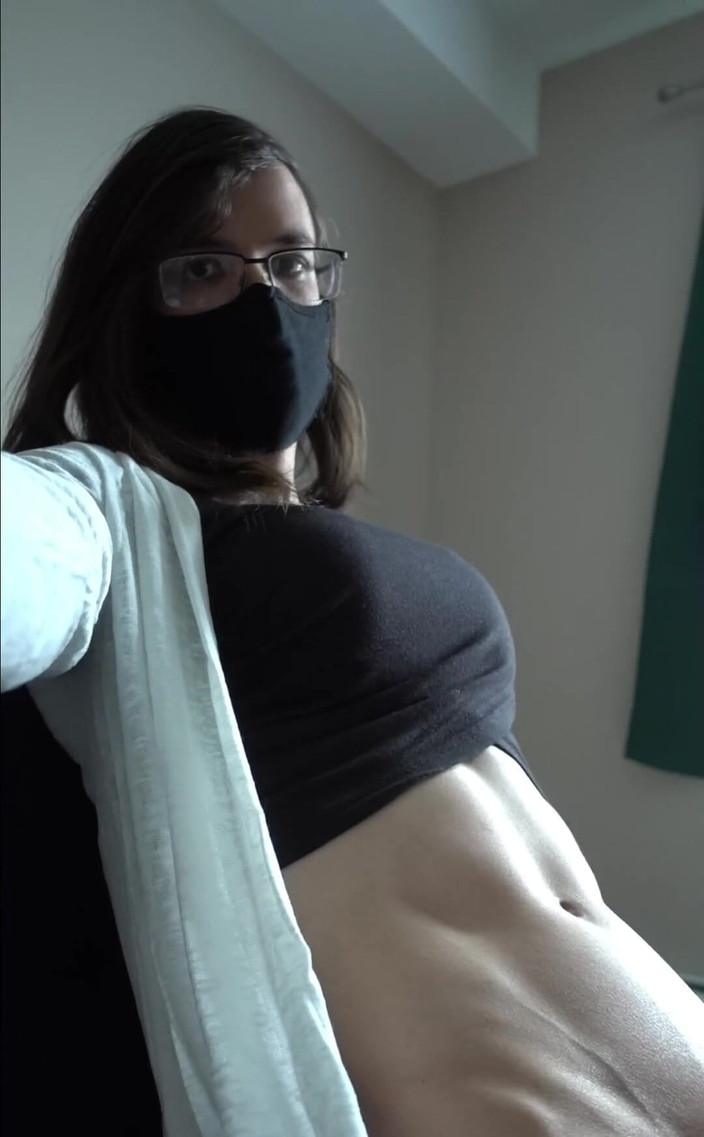 Mistress Mel: 我的皮肤看起来像奶油