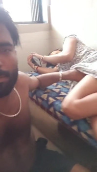 Indisches mädchen hat harten sex zu hause in mumbai