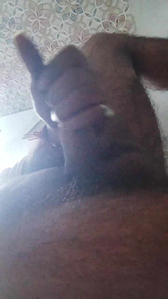 S SterlingTrouble6: Y mastiburando tengo un gran culo al que le encantó