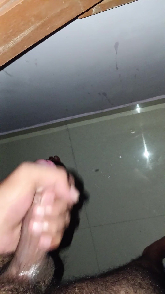 Rishi: 年轻处女印度女大学生想要玩耍