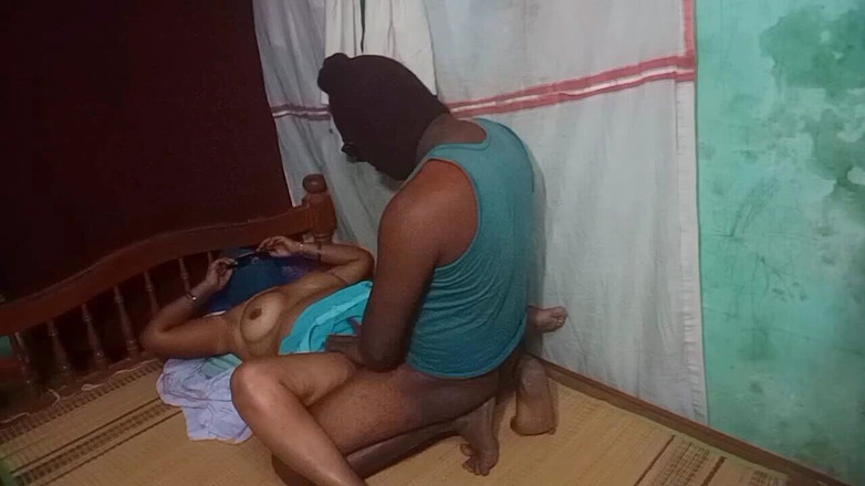 Priyanka314: Indian Kerala Aunty Fucked by Tamil Boy