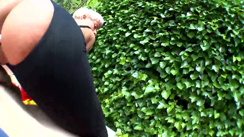German amateur - 100% German hardcore videos: Hot anal play of blonde hottie outside
