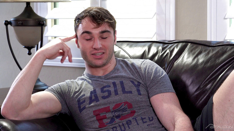 Falcon Studios: FalconStudios - Dobře stavěný běh bez sedla šuká kulatý zadek Michaela Bostona