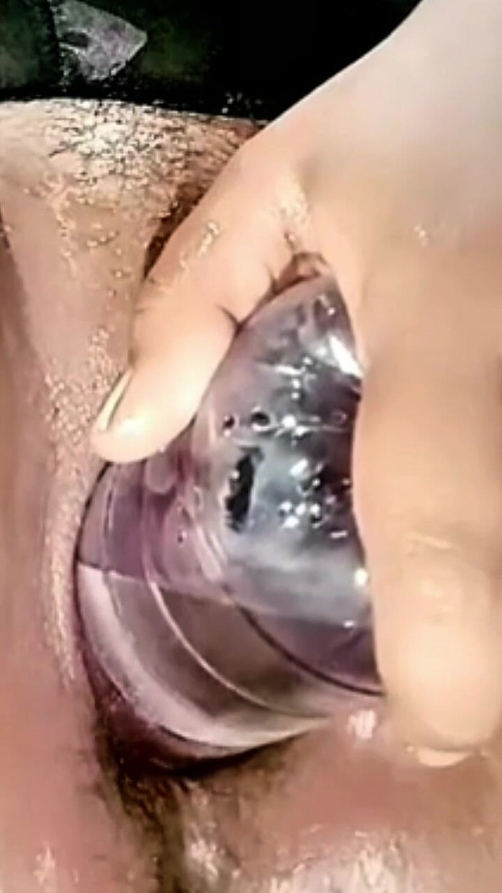 Novita_gemoy: 병으로 보지를 재생