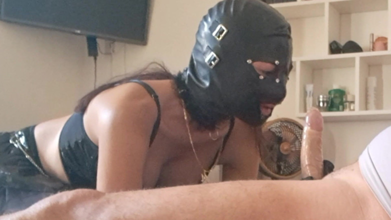 LauraOnHeels: MILF Blowjob with Condom