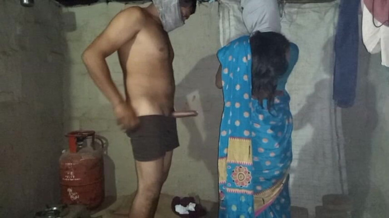 KMM: Vợ chồng Ấn Độ làm tình