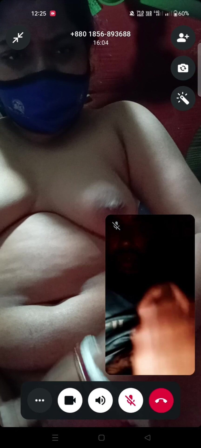 Roshalo Boudi: Perkhidmatan Panggilan Video Bengali Angel Bahagian Lima