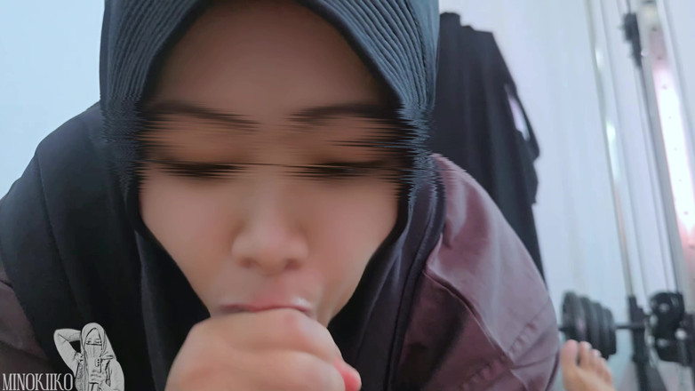 Minokiiko: Asian Hijab Girl Massaged My Body Then Sucked My Cock!...