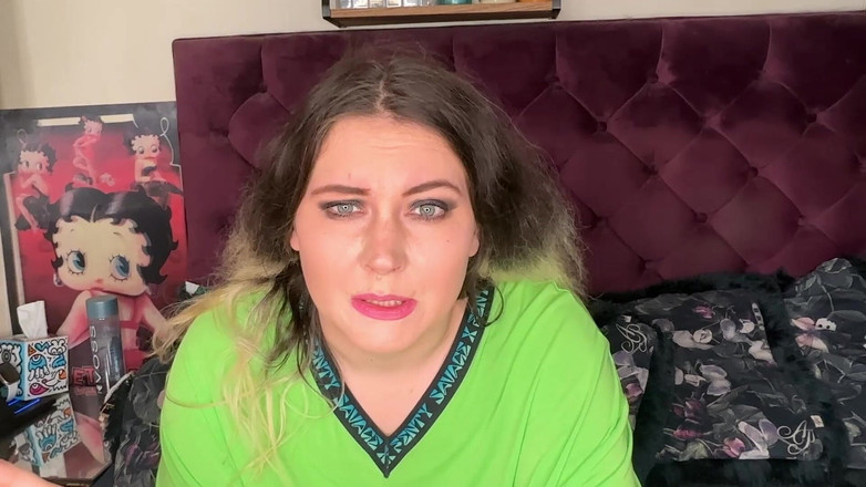 MissFFW: 喫煙するBBWカッコウのチンコしゃぶり