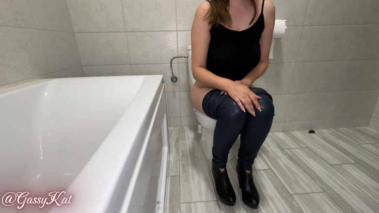 GassyKat: Les toilettes quotidiennes, épisode 34