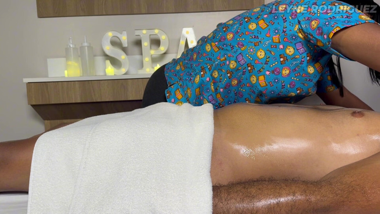 Leyne Rodriguez: Leyne Rodriguez: Real Amateur Massage for a U.s. Citizen (1080p60 Smooth...