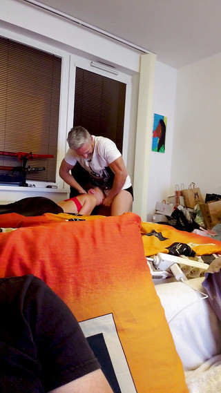 Lutros World: Voyour iphone wideo z gardła rucha moją nastoletnią dziewczynę