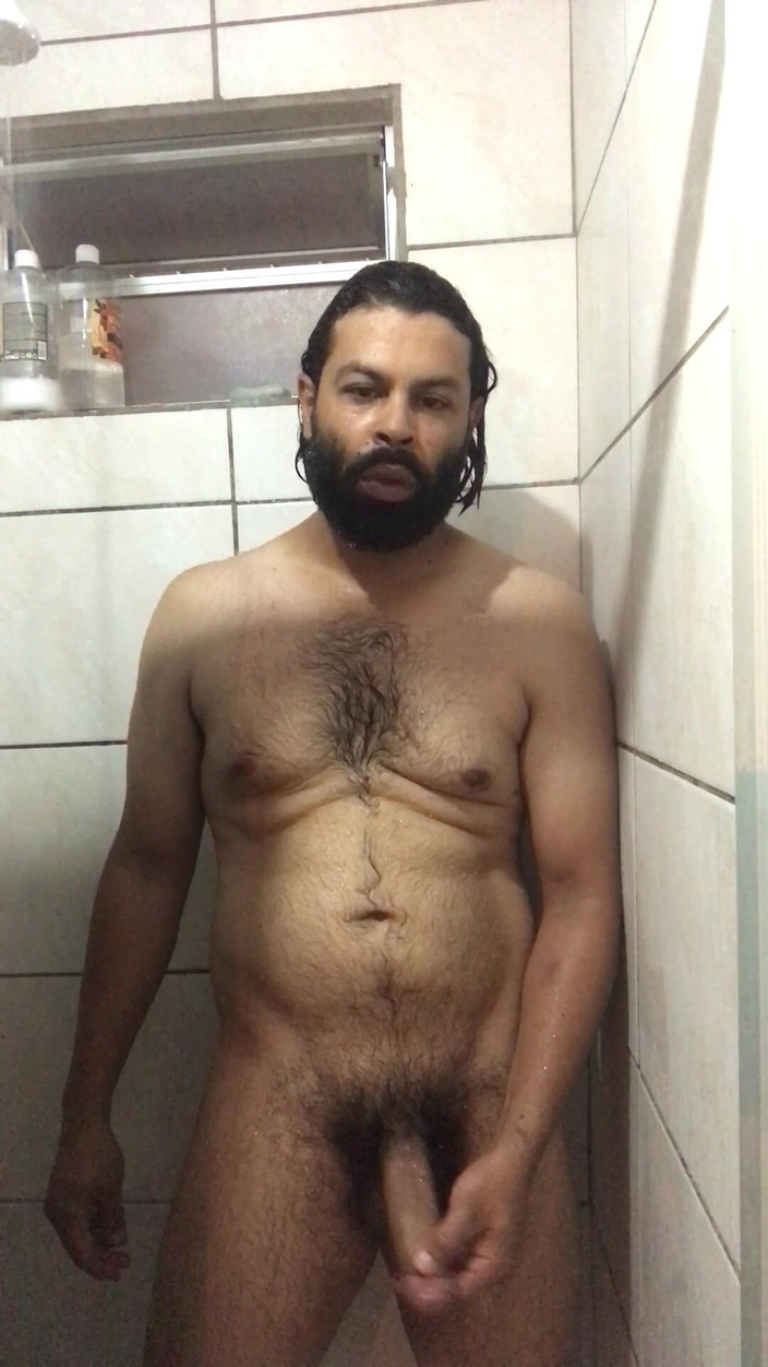 i7Bernard: Freches Model.