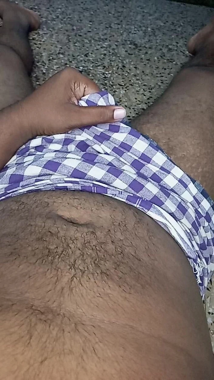 Sweet Indian cock: Bhabhi Sucking and Licking My Penis in Home