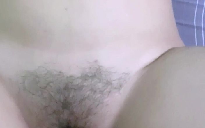 Jongsexfan: Aziatische tiener wil nieuwe seks leren