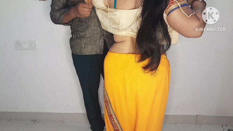 Salmaan001: 继父不在的继父的继母浪漫，印地语。